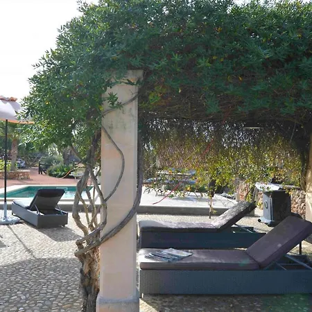 Feriehus Casa Con Piscina En Bonito Entorno Mia