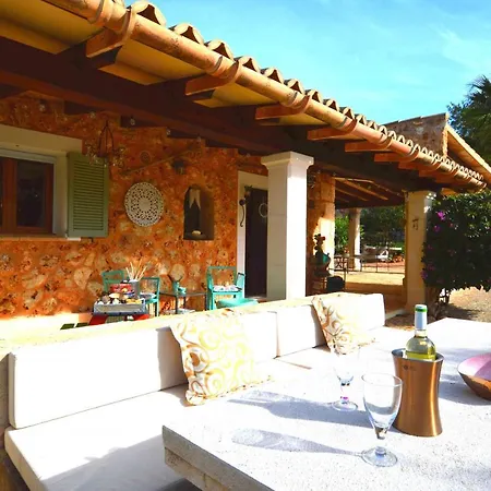 Casa Con Piscina En Bonito Entorno Mia